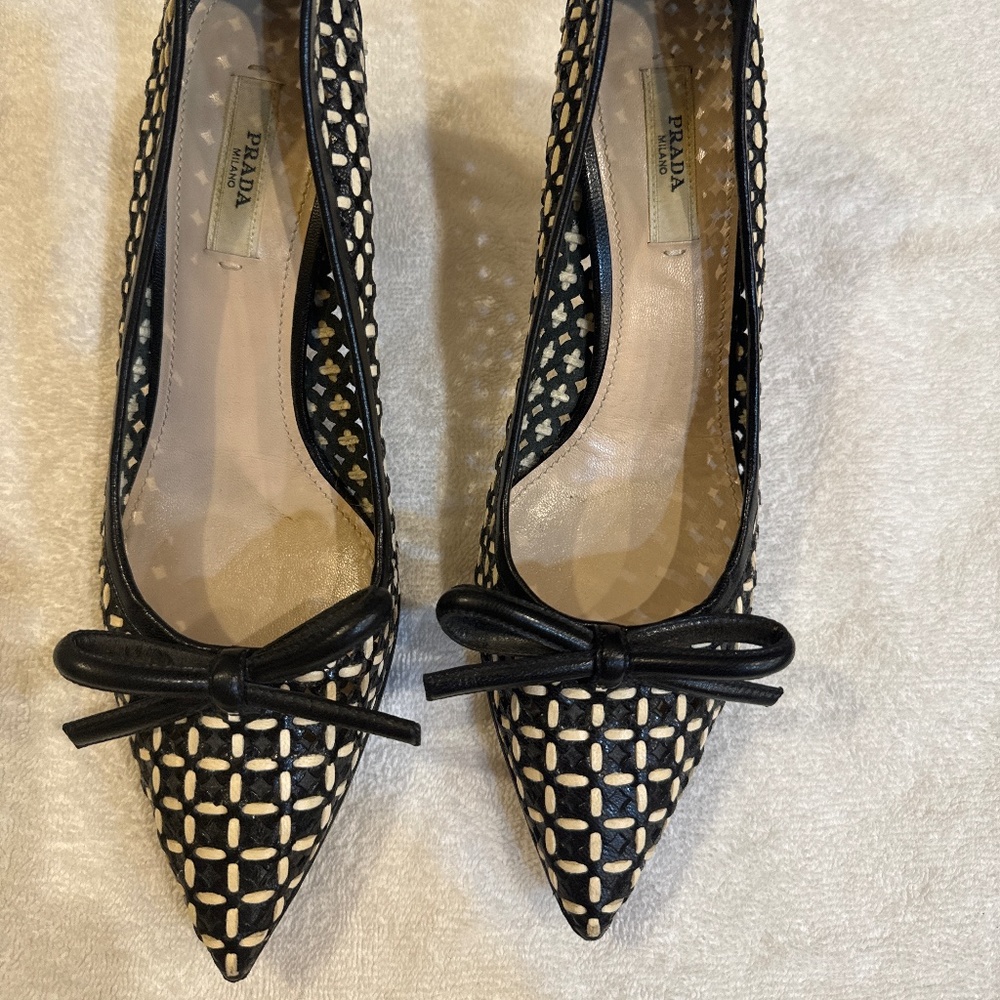 Prada Pumps